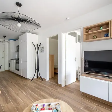 Apartment Le Sable Et Pinede La Grande-Motte